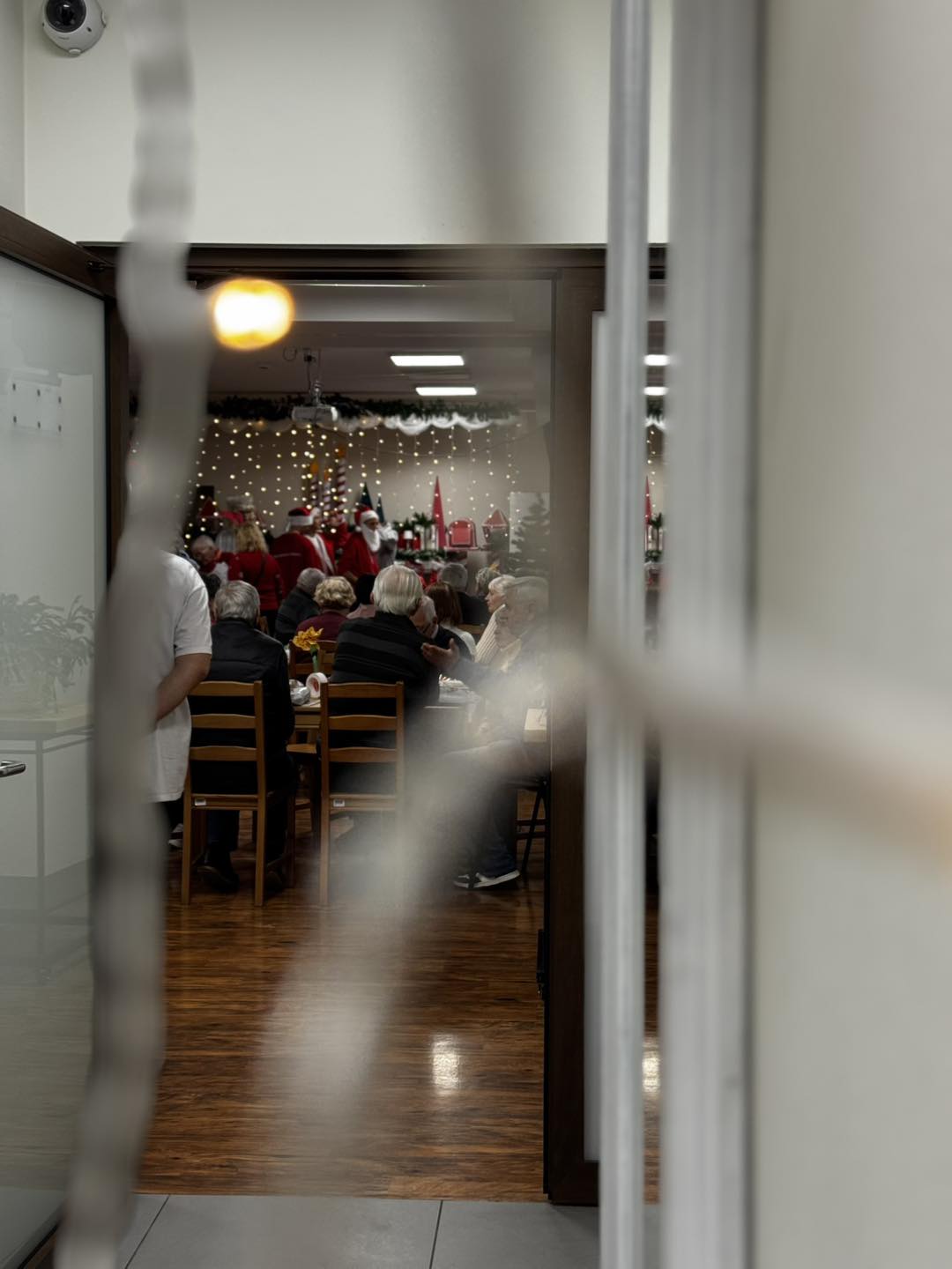 🎄 Grudniowy Wicher Wrażeń: Podsumowanie I Tygodnia w Naszym Domu Seniora! 🥪